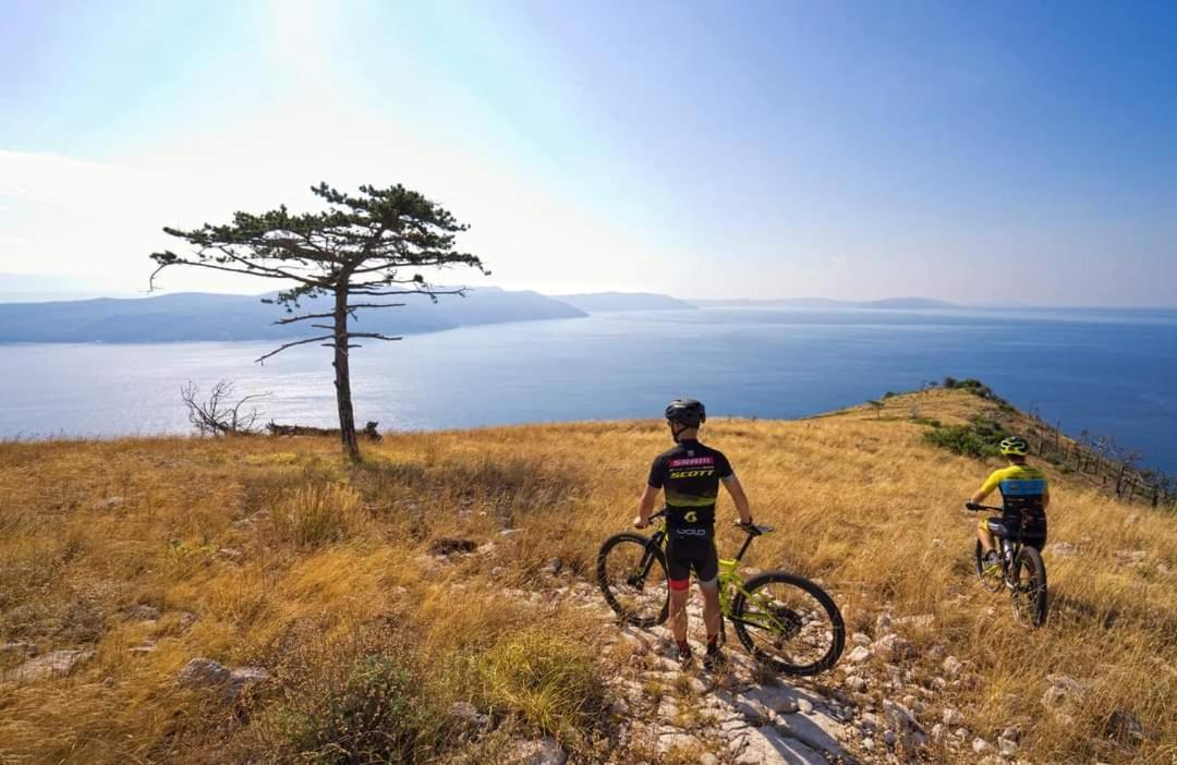 Apartman En Mošćenička Draga Esterno foto