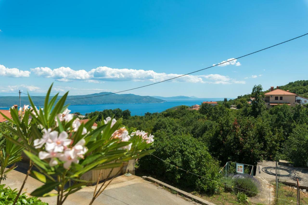 Apartman En Mošćenička Draga Esterno foto