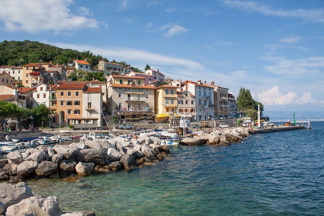 Apartman En Mošćenička Draga Esterno foto